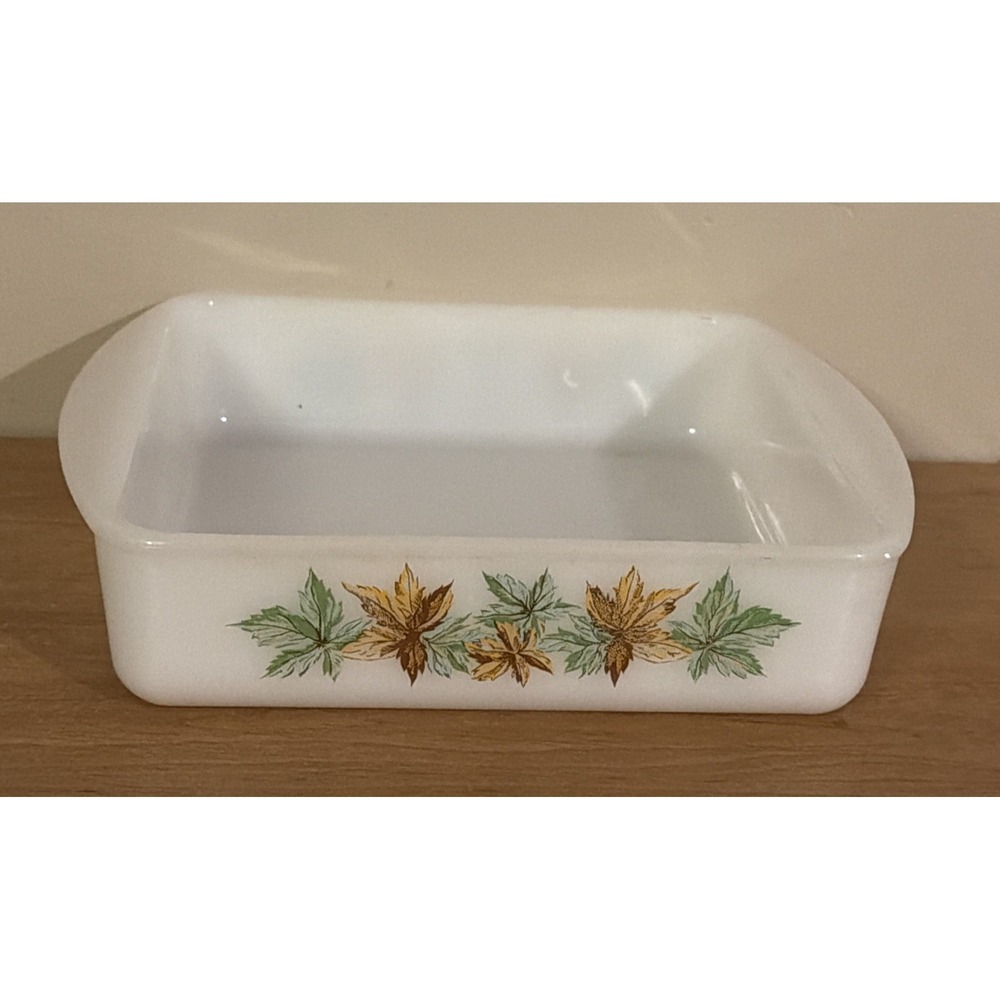 MCM Vintage Glasbake Maple Leaf 8" Square Casserole Baking Dish #J-2428-8